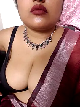 Cuty-Lina's sex show image