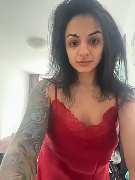 Изображение секс-шоу модели NNNoire