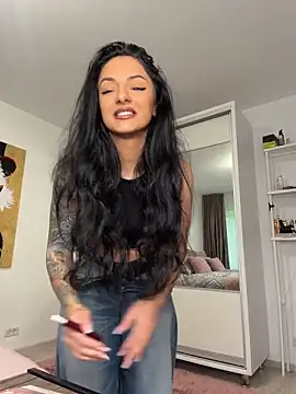Sinnmara's sex show image