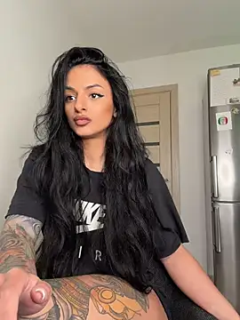 Sinnmara's sex show image