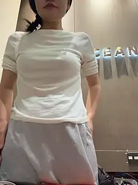 cici-2026's sex show image