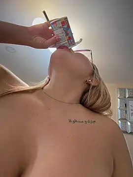 DIANITA_1988's sex show image