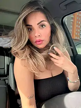 Изображение секс-шоу модели Alirawrz Изображение секс-шоу модели Alirawrz