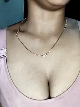 Изображение секс-шоу модели Savita2310