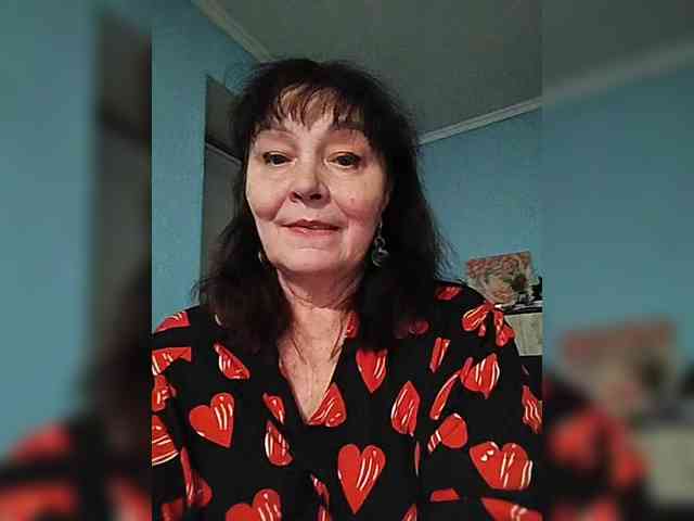 asya18's sex show image