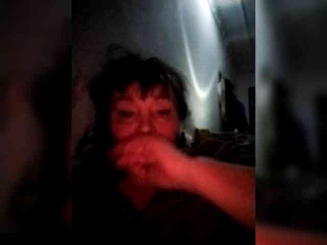 asya18's sex show image