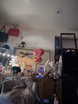 Motherbigbus's sex show image