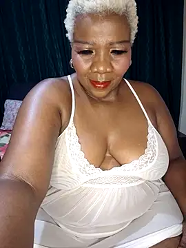 Sexshow-Bild von dirasweetlipsxx Sexshow-Bild von dirasweetlipsxx