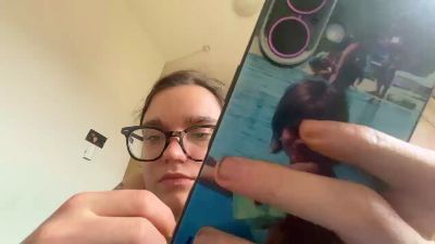 Kat2942's sex show image