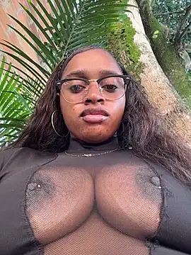 darle_volant's sex show image