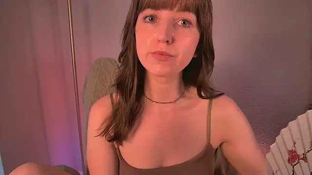 moalyn's sex show image