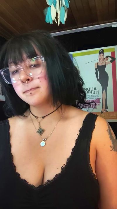 Sexshow-Bild von MonikaBohn992 Sexshow-Bild von MonikaBohn992