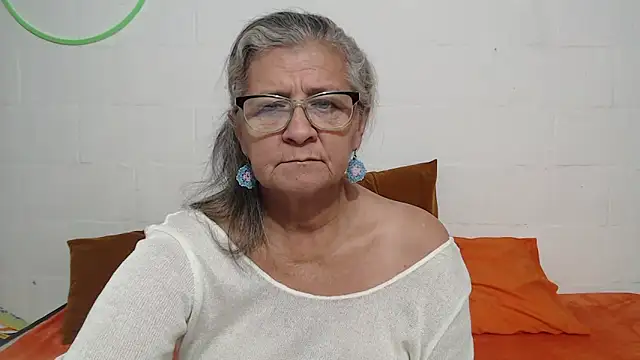 candy_mature_'s sex show image candy_mature_'s sex show image