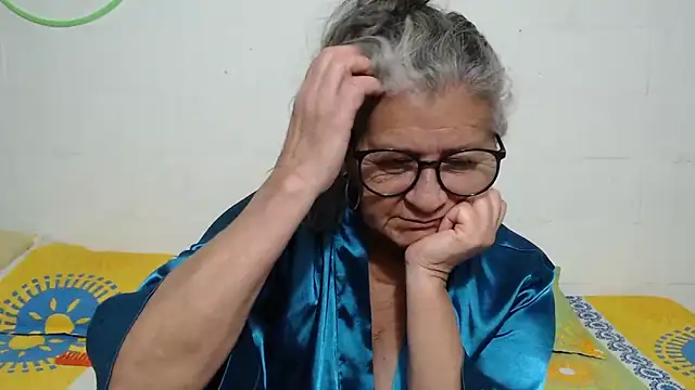 candy_mature_'s sex show image