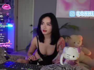 sonnie_mami's sex show image