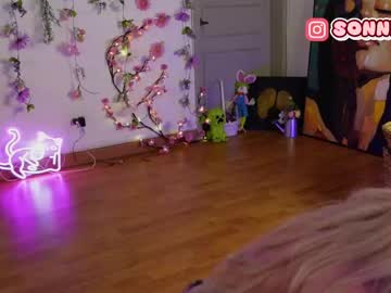 sonnie_mami's sex show image