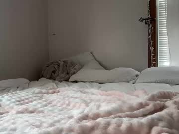 minahoneyy38's sex show image