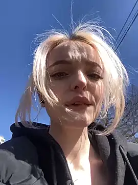 aka_Blonde's sex show image