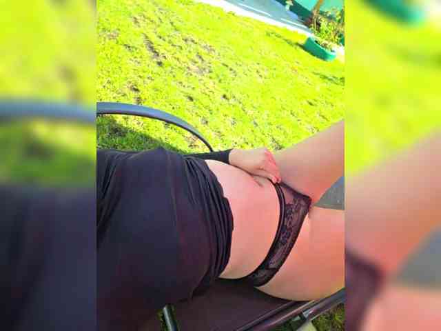 Angelia22's sex show image
