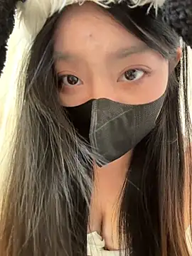 AZ37866's sex show image