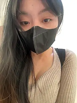 AZ37866's sex show image