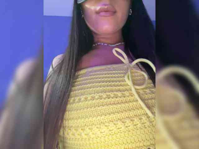 Изображение секс-шоу модели Kiss-krisss