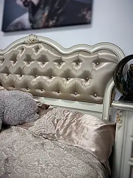 Изображение секс-шоу модели HotXMom_