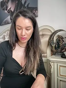 Изображение секс-шоу модели HotXMom_