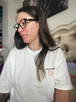 Изображение секс-шоу модели HotXMom_