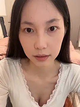 DD-52's sex show image