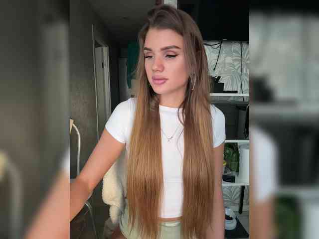 SweetyMia's sex show image SweetyMia's sex show image