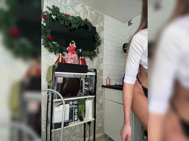 SweetyMia's sex show image