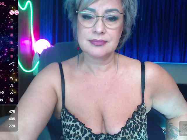 EllenRiplley's sex show image