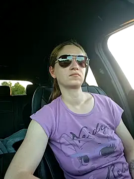 Mercedeswoman8's sex show image