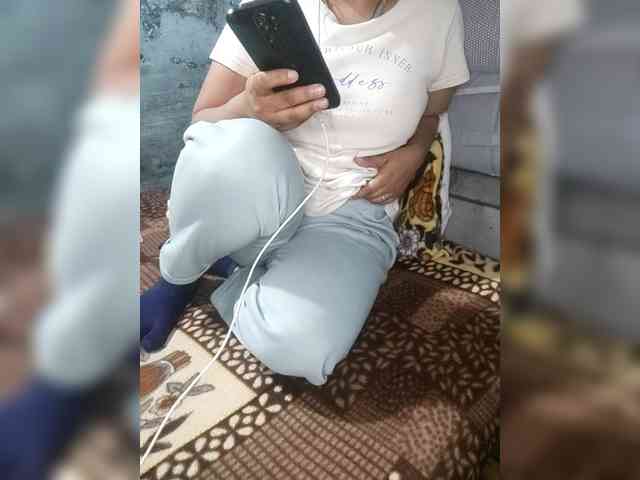 Priyacam's sex show image