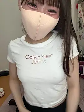 Изображение секс-шоу модели momo_mm Изображение секс-шоу модели momo_mm