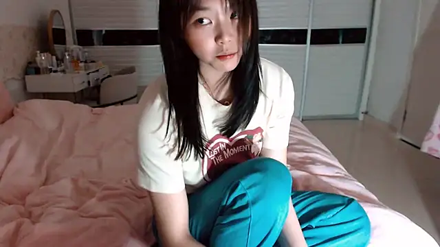 Miu1_girl's sex show image