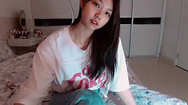 Miu1_girl's sex show image