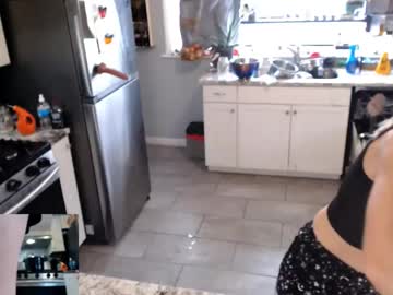 kierbearkisses's sex show image kierbearkisses's sex show image