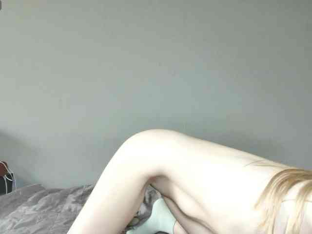 Изображение секс-шоу модели MonicaRosy Изображение секс-шоу модели MonicaRosy