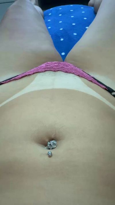 Laralorenzo's sex show image