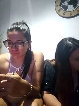 Sexshow-Bild von Gia-and-Lara