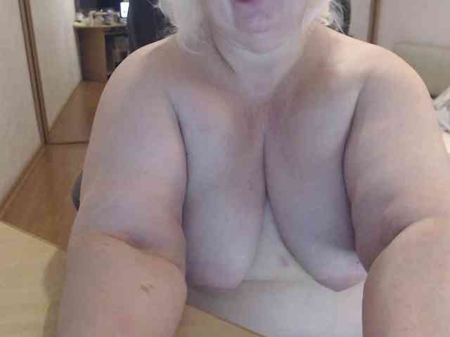 Norili's sex show image