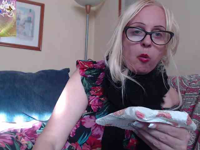 martachatte19's sex show image martachatte19's sex show image