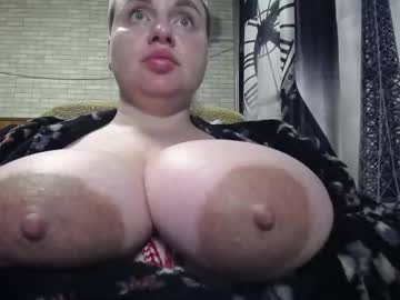 xxxnewlywedsxxx's sex show image