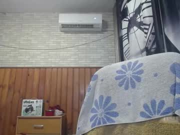 xxxnewlywedsxxx's sex show image