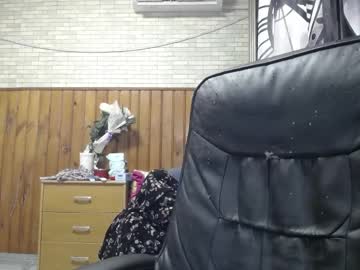 xxxnewlywedsxxx's sex show image