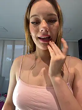 Изображение секс-шоу модели NicoleCut Изображение секс-шоу модели NicoleCut