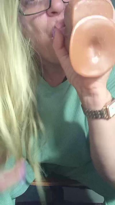 Sexshow-Bild von anaana_sexy Sexshow-Bild von anaana_sexy