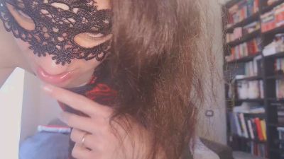 TinyWife's sex show image